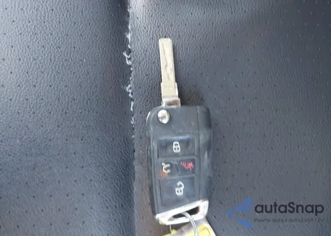 2018 Volkswagen Golf Tsi S/Tsi Se z USA, uszkodzony, nr VIN 3VWG17AU7JM264317